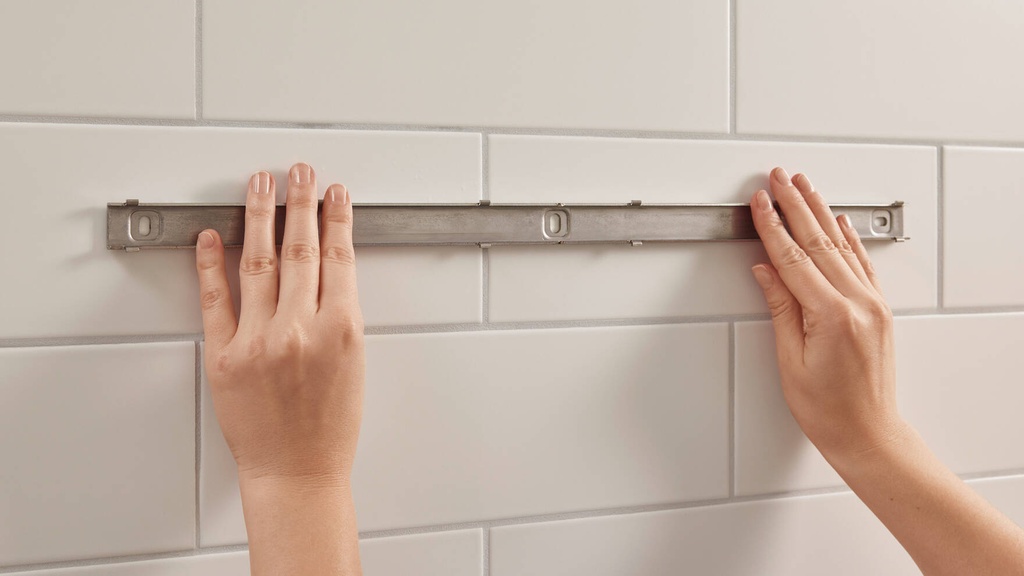 Thanh treo tường 70cm HANSGROHE WallStoris 27904